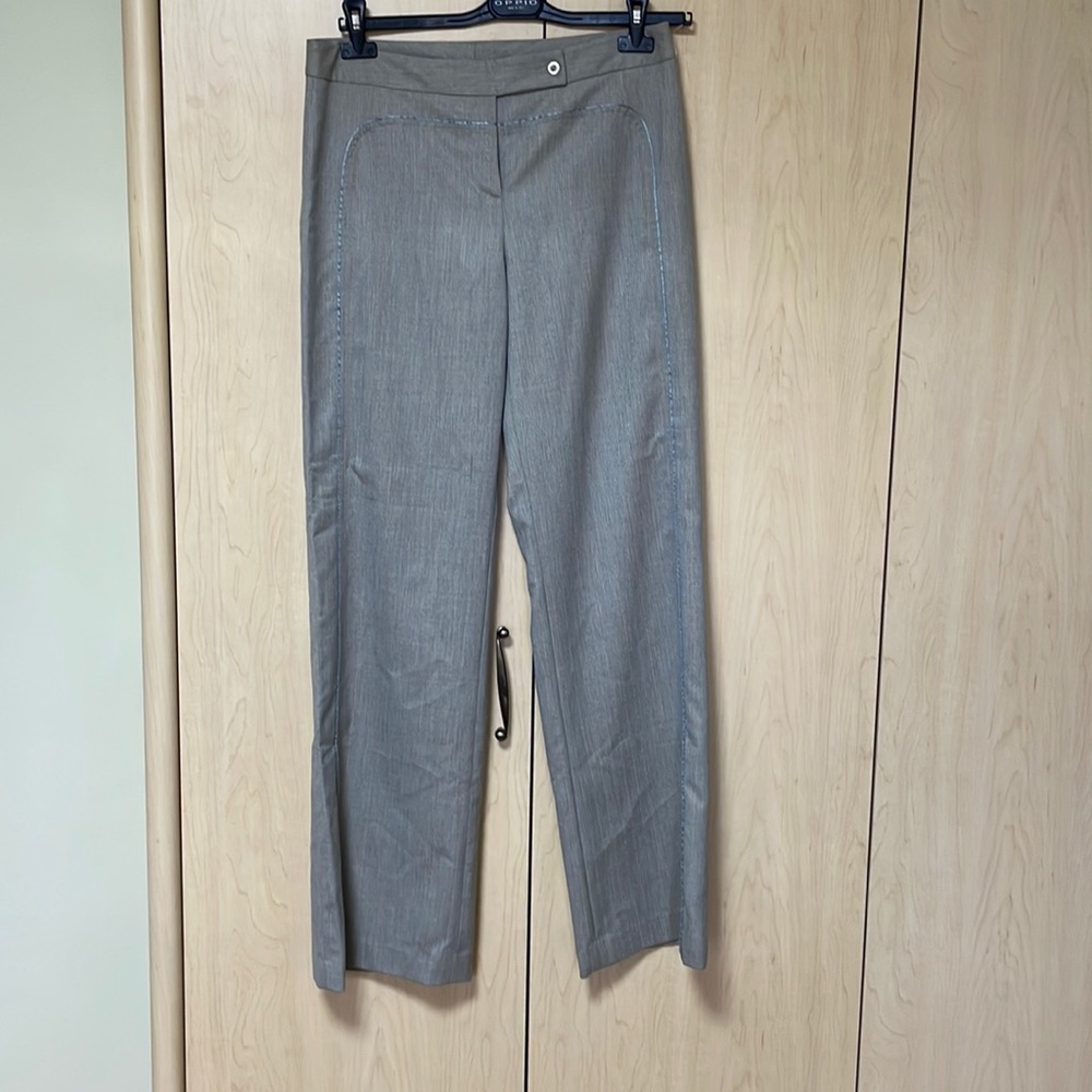Beautiful never worn DKMY pants. Fully lined